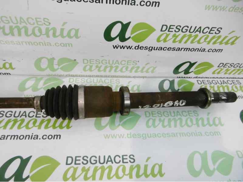 Recambio de transmision delantera derecha para renault clio iii style referencia OEM IAM 8200378880D  