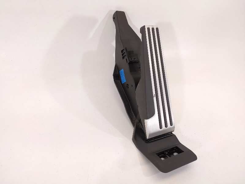 Recambio de potenciometro pedal para nissan 370 z (z34) nismo referencia OEM IAM 18002JJ90D  