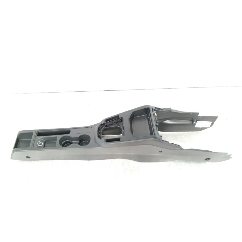 Recambio de consola central para seat ibiza (kj1) style go referencia OEM IAM 6F1863243  