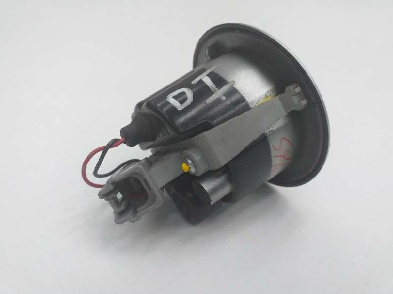 Recambio de piloto lateral izquierdo para nissan 370 z (z34) nismo referencia OEM IAM A048333  