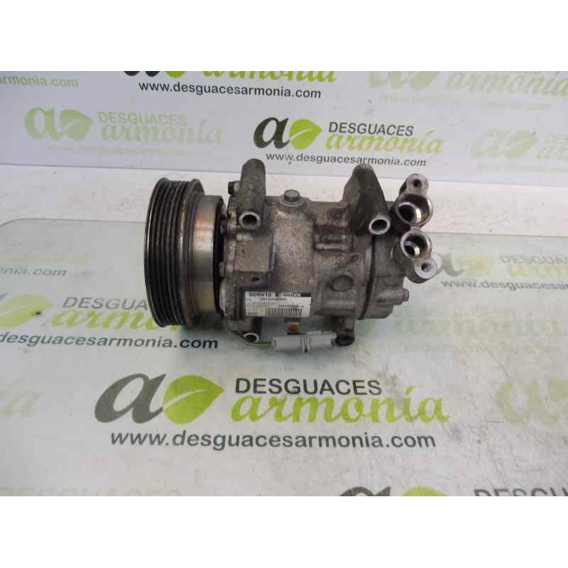 Recambio de compresor aire acondicionado para renault clio iii expression referencia OEM IAM 8200953359A  