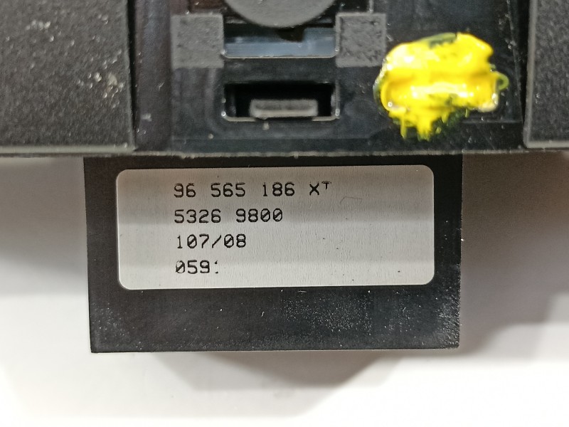 Recambio de mando elevalunas delantero izquierdo para peugeot 308 confort referencia OEM IAM 96565186XT  