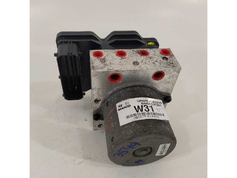 Recambio de abs para kia sportage concept 4x2 referencia OEM IAM 589203U310  