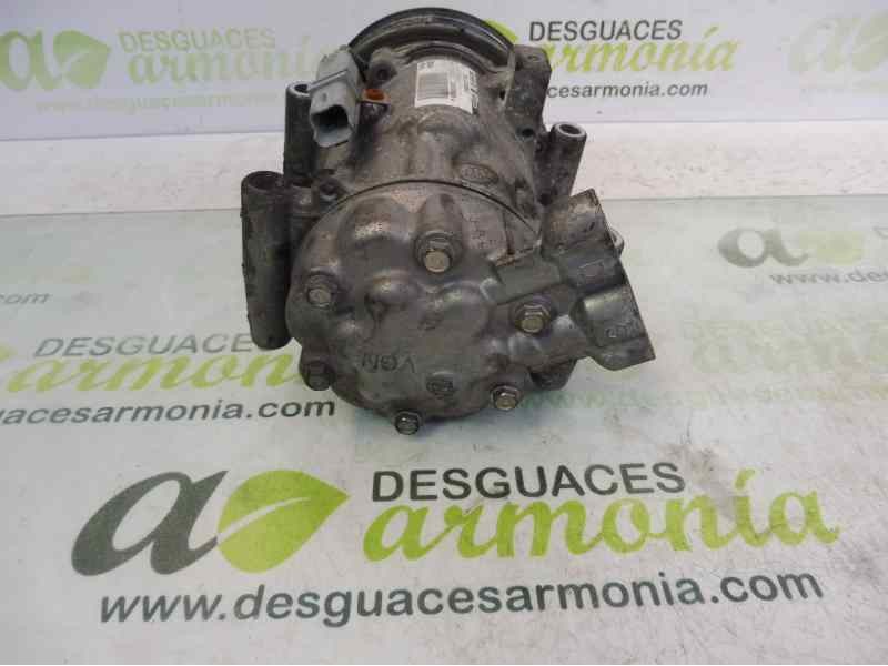 Recambio de compresor aire acondicionado para renault clio iii expression referencia OEM IAM 8200953359A  