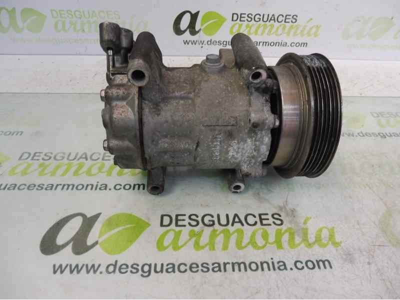 Recambio de compresor aire acondicionado para renault clio iii expression referencia OEM IAM 8200953359A  