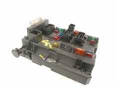 Recambio de caja reles / fusibles para peugeot 307 (s1) xr referencia OEM IAM 9650664080   2