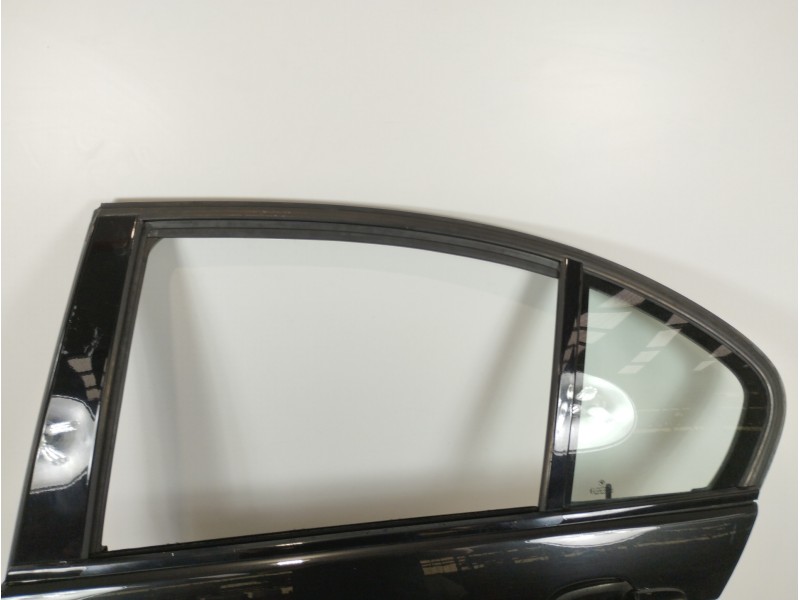 Recambio de puerta trasera izquierda para bmw serie 3 berlina (e46) 330d referencia OEM IAM 41527034153  