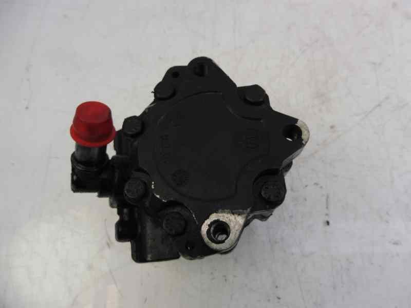 Recambio de bomba direccion para audi a4 avant (8e) 2.5 tdi (114kw) referencia OEM IAM   