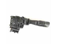 Recambio de mando limpia para toyota auris active referencia OEM IAM 0267017F858  