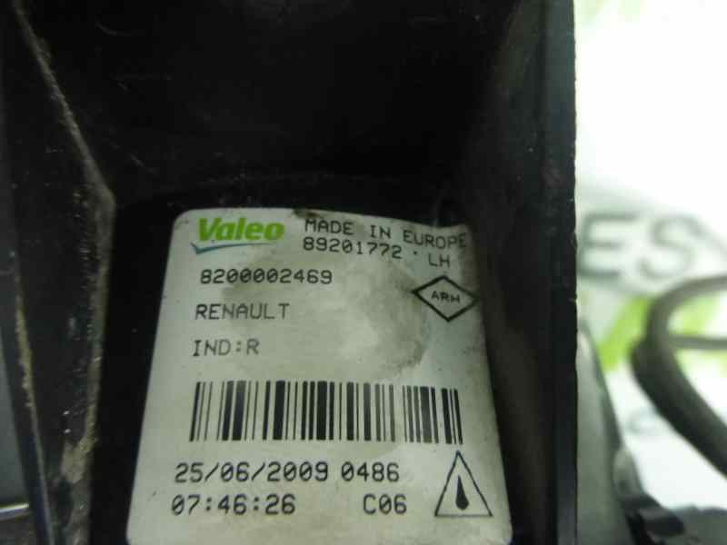 Recambio de faro antiniebla izquierdo para renault clio iii expression referencia OEM IAM 8200002469 89201772 