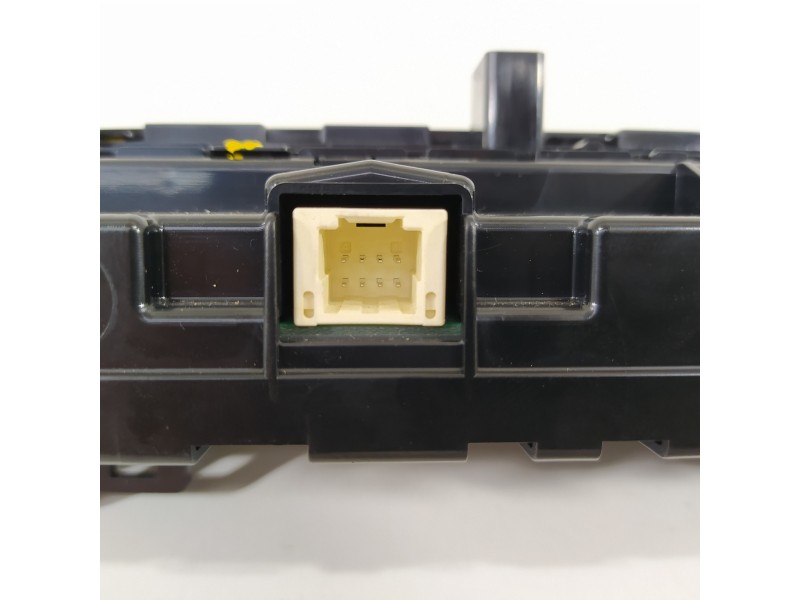 Recambio de mando climatizador para toyota auris active referencia OEM IAM 5590002C60 3860R65A 