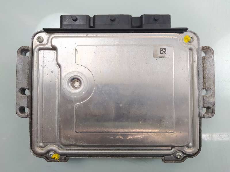 Recambio de centralita motor uce para peugeot 207 xt referencia OEM IAM 9663755480 0281013868 