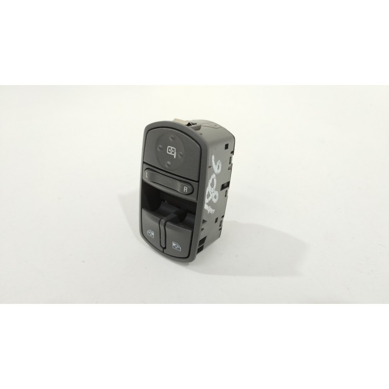 Recambio de mando elevalunas delantero izquierdo para opel corsa d selective referencia OEM IAM 13258521AA 315625731 