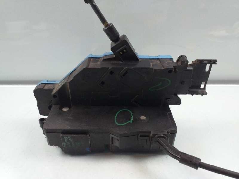 Recambio de cerradura puerta trasera derecha para peugeot 207 xt referencia OEM IAM 24099816 24099158 