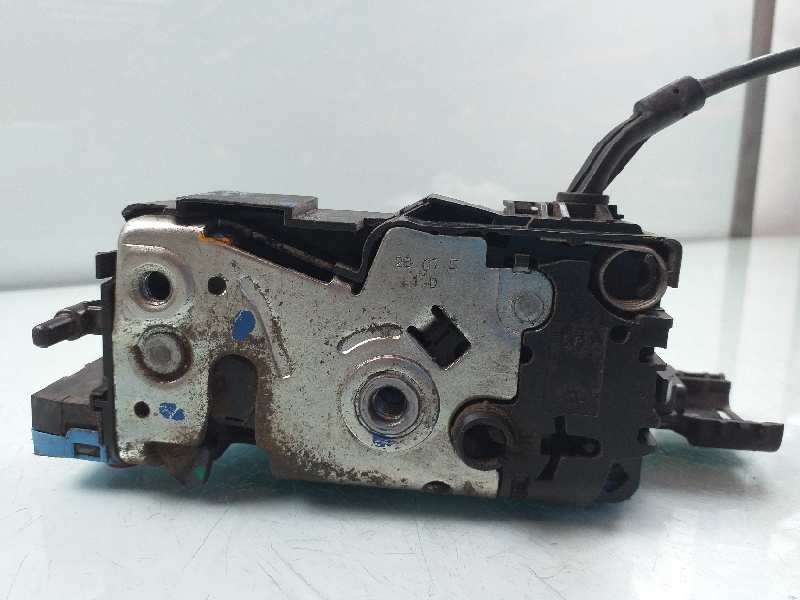 Recambio de cerradura puerta trasera derecha para peugeot 207 xt referencia OEM IAM 24099816 24099158 