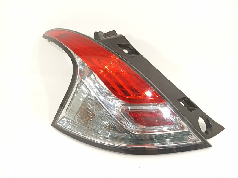 Recambio de piloto trasero izquierdo para lancia ypsilon (402) gold referencia OEM IAM 51833631  