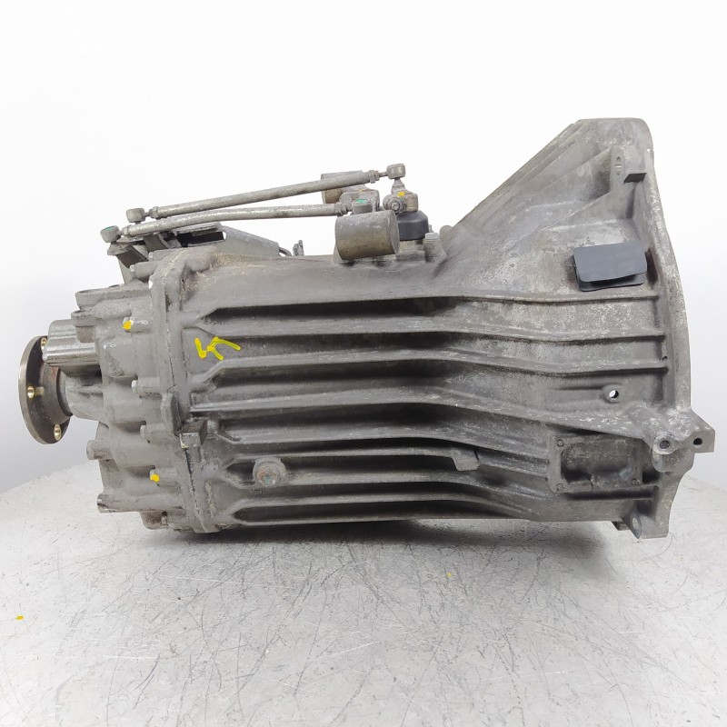 Recambio de caja cambios para iveco daily caja cerrada (2006 =>) 2.3 diesel referencia OEM IAM 5330016N06 8872447 5267430