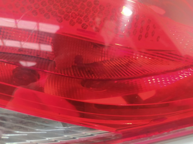 Recambio de piloto trasero izquierdo para audi a4 ber. (b8) básico referencia OEM IAM 8K5945093  