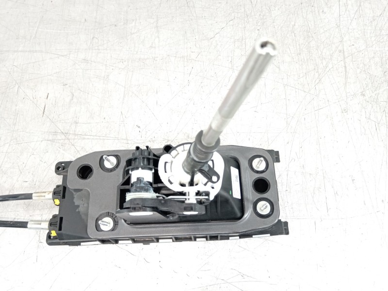 Recambio de palanca cambio para seat ibiza (kj1) style go referencia OEM IAM 5R3711049G  