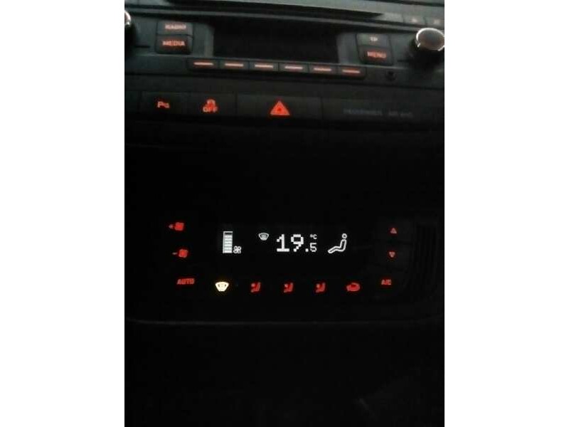 Recambio de mando climatizador para seat ibiza sc (6j1) fr referencia OEM IAM 6J0820043E A2C81313300 