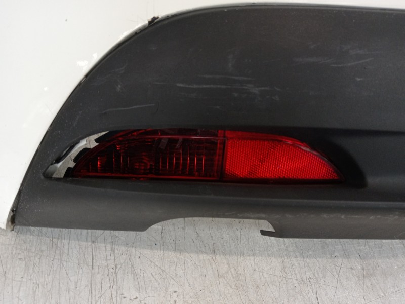 Recambio de paragolpes trasero para lancia ypsilon (402) gold referencia OEM IAM 735479601  