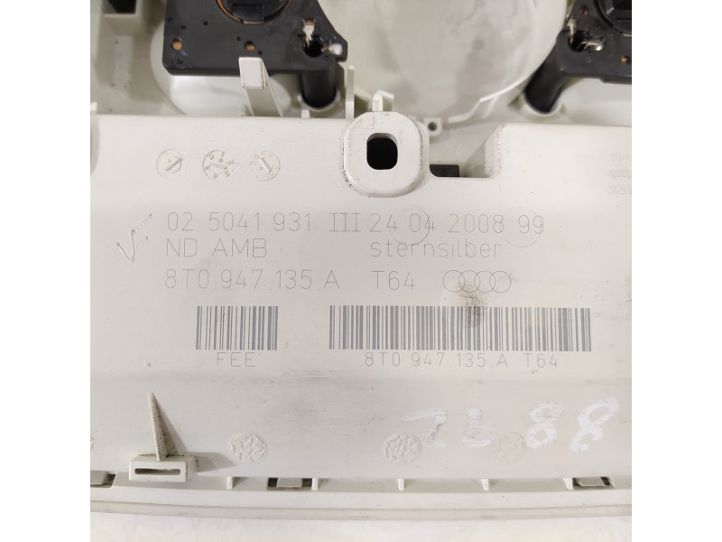 Recambio de luz interior para audi a4 ber. (b8) básico referencia OEM IAM 8T0947135A  