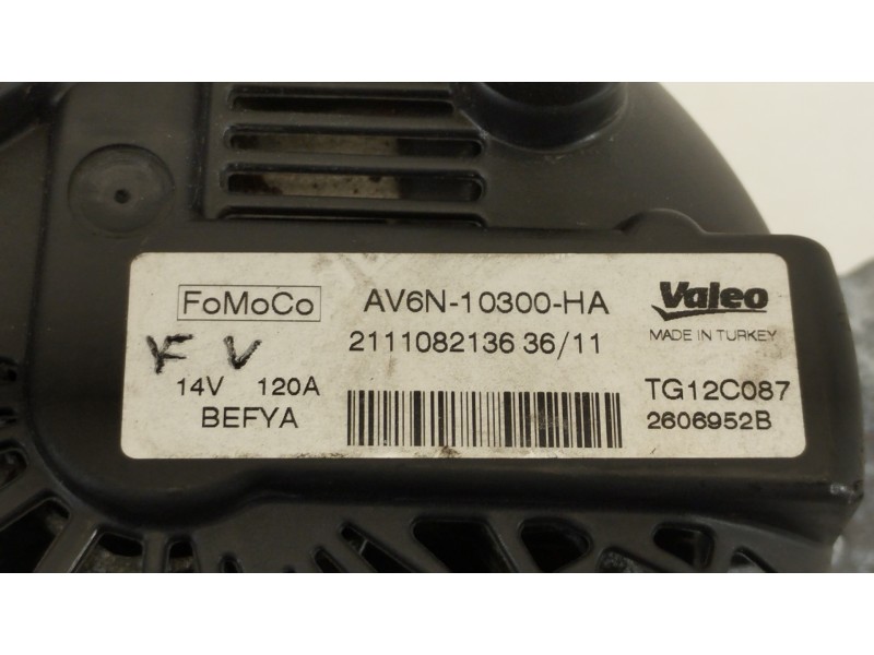 Recambio de alternador para ford fiesta (cb1) titanium referencia OEM IAM AV6N10300HA 2606952B TG12C087