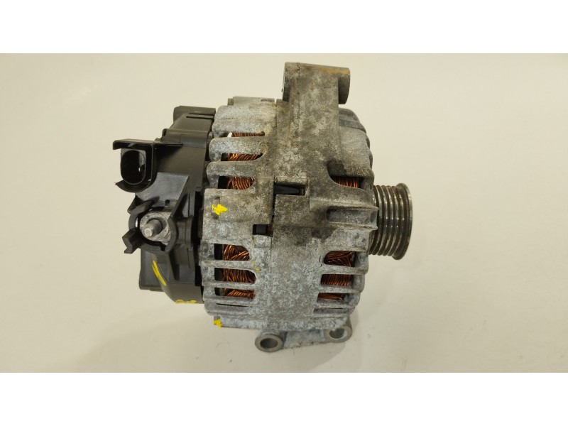 Recambio de alternador para ford fiesta (cb1) titanium referencia OEM IAM AV6N10300HA 2606952B TG12C087