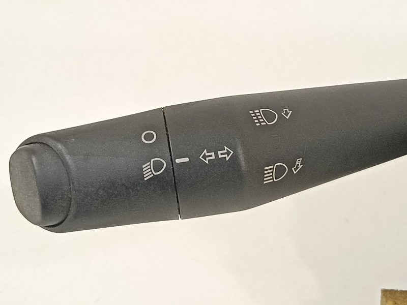 Recambio de mando luces para lancia ypsilon (402) gold referencia OEM IAM 7355763270  