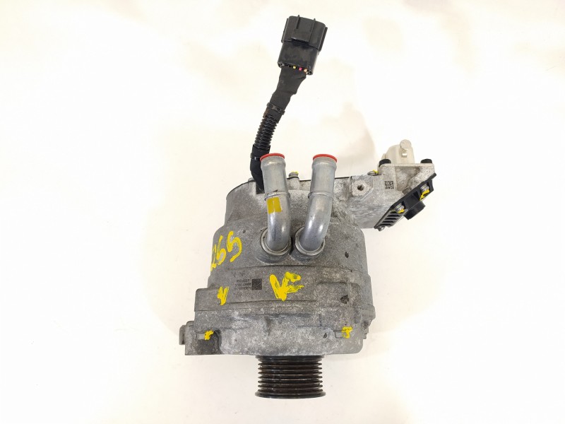 Recambio de alternador para kia niro emotion plug-in hybrid referencia OEM IAM 3739003900  