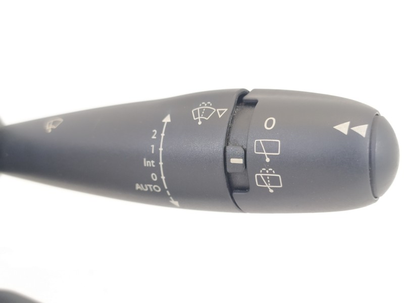 Recambio de mando luces para peugeot 3008 active referencia OEM IAM 96667319XT COM2008 