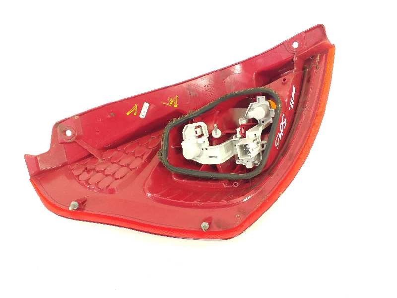 Recambio de piloto trasero derecho para ford fiesta (cb1) titanium referencia OEM IAM 8A6113404A  