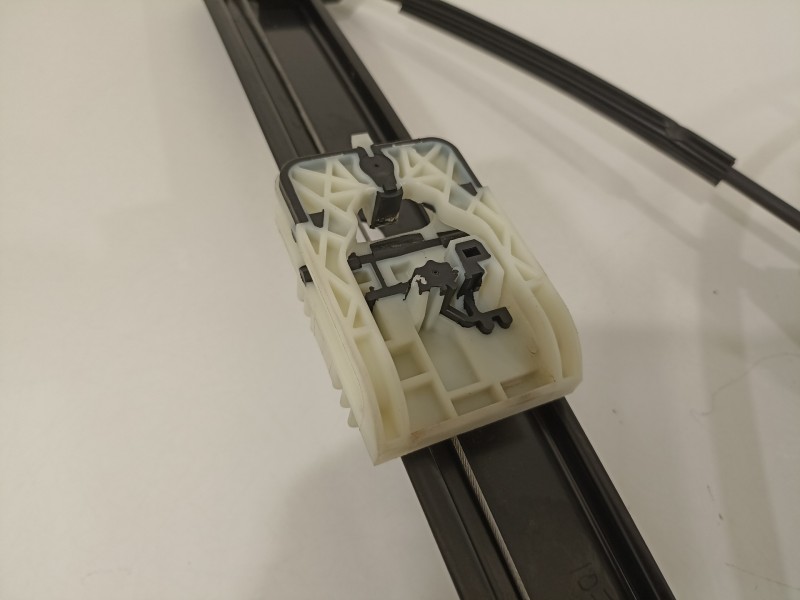 Recambio de elevalunas delantero derecho para seat ibiza (kj1) style go referencia OEM IAM 6F0837462C 2Q1959406E 