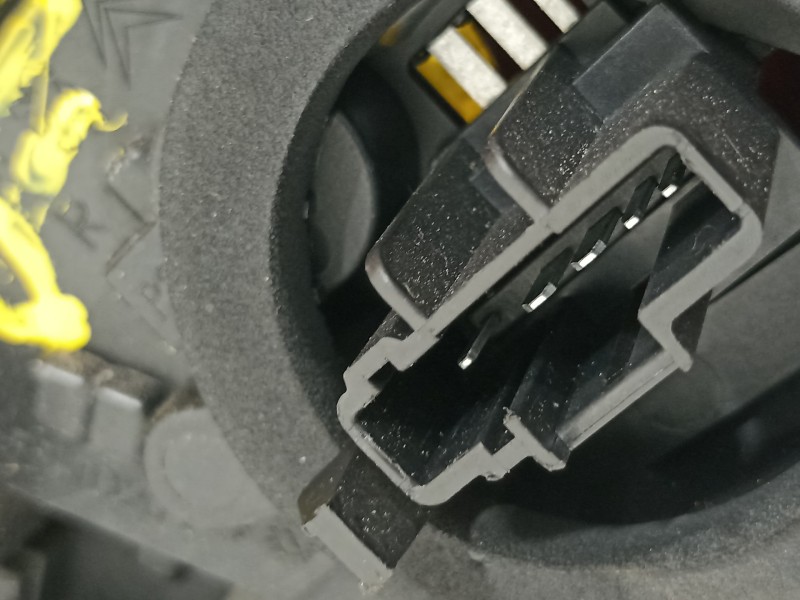 Recambio de piloto trasero derecho para citroën c5 berlina exclusive referencia OEM IAM 9681063680  