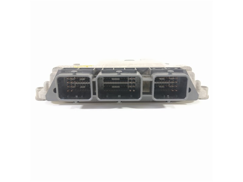 Recambio de centralita motor uce para citroën c2 vtr referencia OEM IAM 9656709880 0281011785 