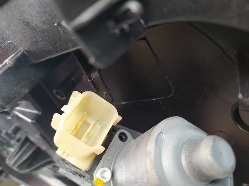 Recambio de elevalunas delantero izquierdo para ford fiesta (cb1) titanium referencia OEM IAM 8A61A045H17AG 8A6114A389B 