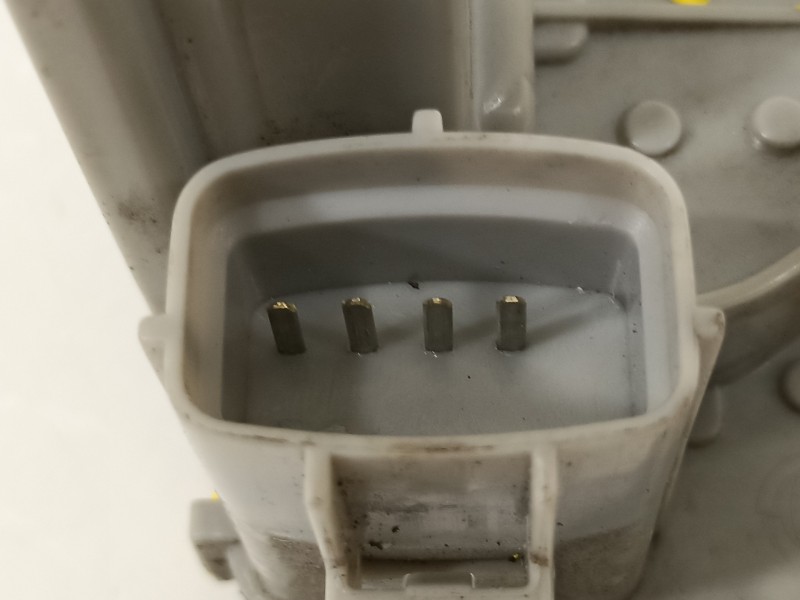 Recambio de cerradura puerta trasera derecha para lancia ypsilon (402) gold referencia OEM IAM 51926055  