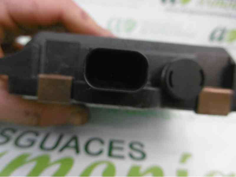 Recambio de no identificado para peugeot 5008 allure referencia OEM IAM 9673046780  