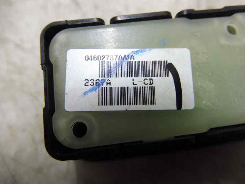 Recambio de mando elevalunas trasero derecho para chrysler 300 c touring 3.0 crd referencia OEM IAM 04602787AAA  