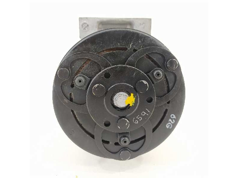 Recambio de compresor aire acondicionado para dacia sandero ambiance referencia OEM IAM 926006775R T911948F 