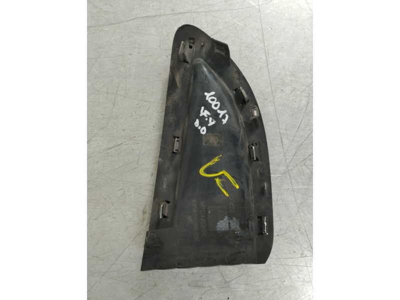 Recambio de rejilla paragolpes derecha para lancia ypsilon (402) gold referencia OEM IAM 735586085  