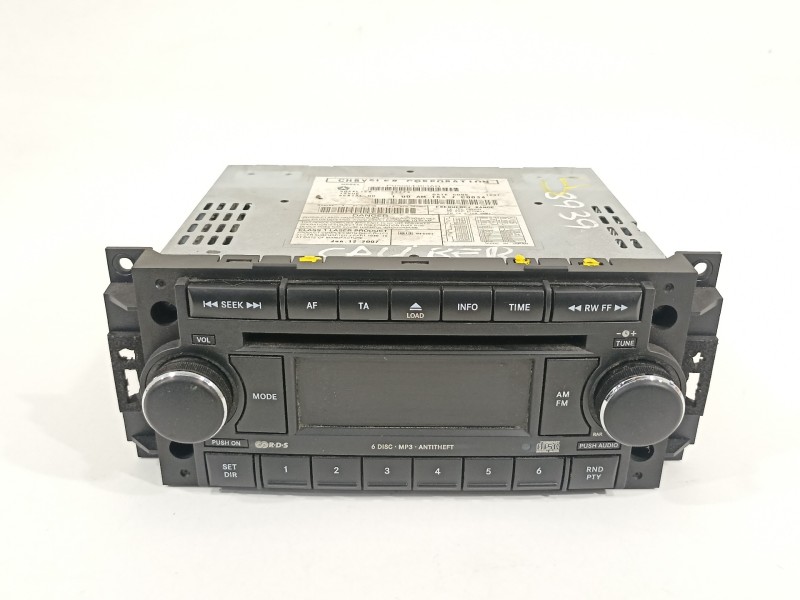 Recambio de sistema audio / radio cd para dodge caliber s referencia OEM IAM P05064363AB  