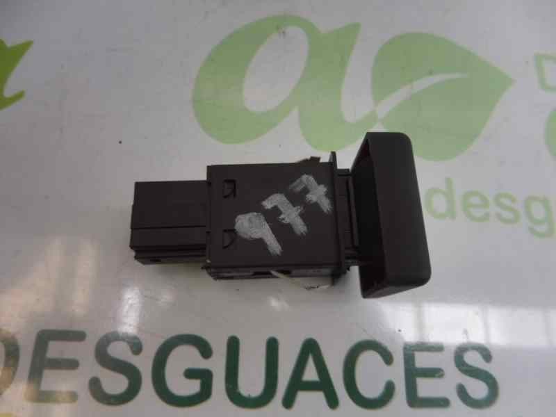 Recambio de warning para audi a4 avant (8e) 2.0 tdi quattro (dpf) (125kw) referencia OEM IAM 8E0941509  