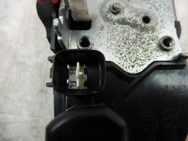 Recambio de cerradura puerta trasera derecha para chrysler 300 c touring 3.0 crd referencia OEM IAM   