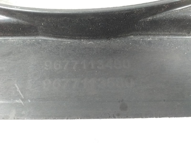 Recambio de panel frontal para peugeot 3008 active referencia OEM IAM 967713480  