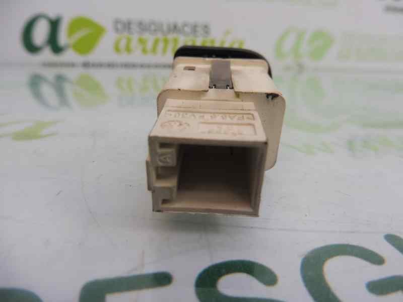 Recambio de mando multifuncion para audi a4 avant (8e) 2.0 tdi quattro (dpf) (125kw) referencia OEM IAM 8E1927134B  