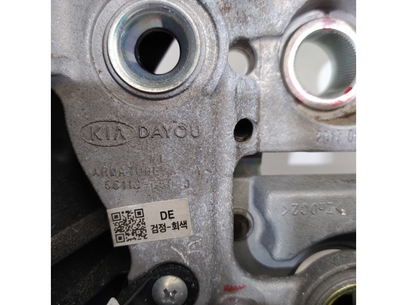 Recambio de volante para kia niro emotion plug-in hybrid referencia OEM IAM 561100500J  