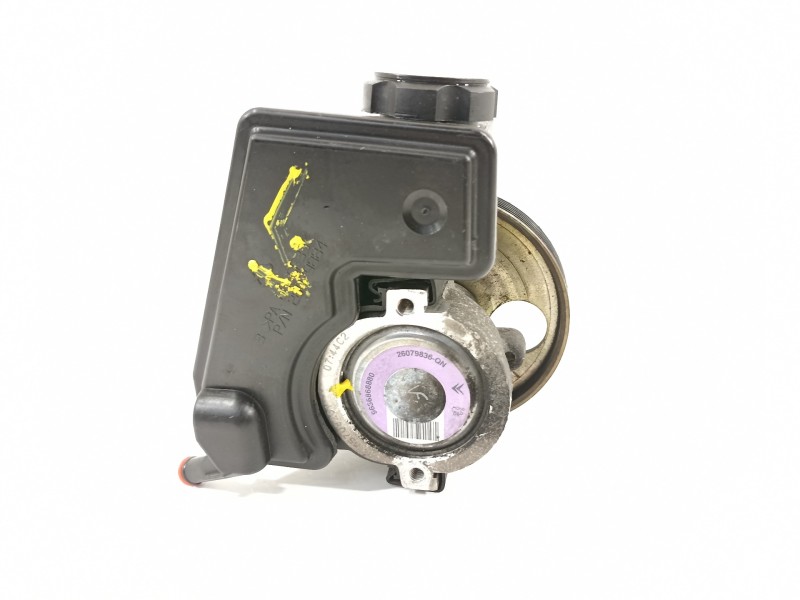 Recambio de bomba direccion para peugeot 206 cc cc referencia OEM IAM 9636868880  