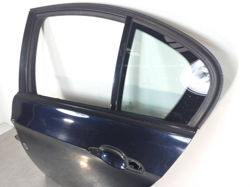 Recambio de puerta trasera izquierda para bmw serie 3 berlina (e90) 320d referencia OEM IAM 41007203647  