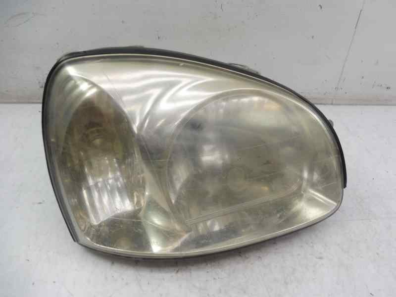 Recambio de faro derecho para hyundai santa fe (sm) 2.0 gls crdi 4x4 referencia OEM IAM   